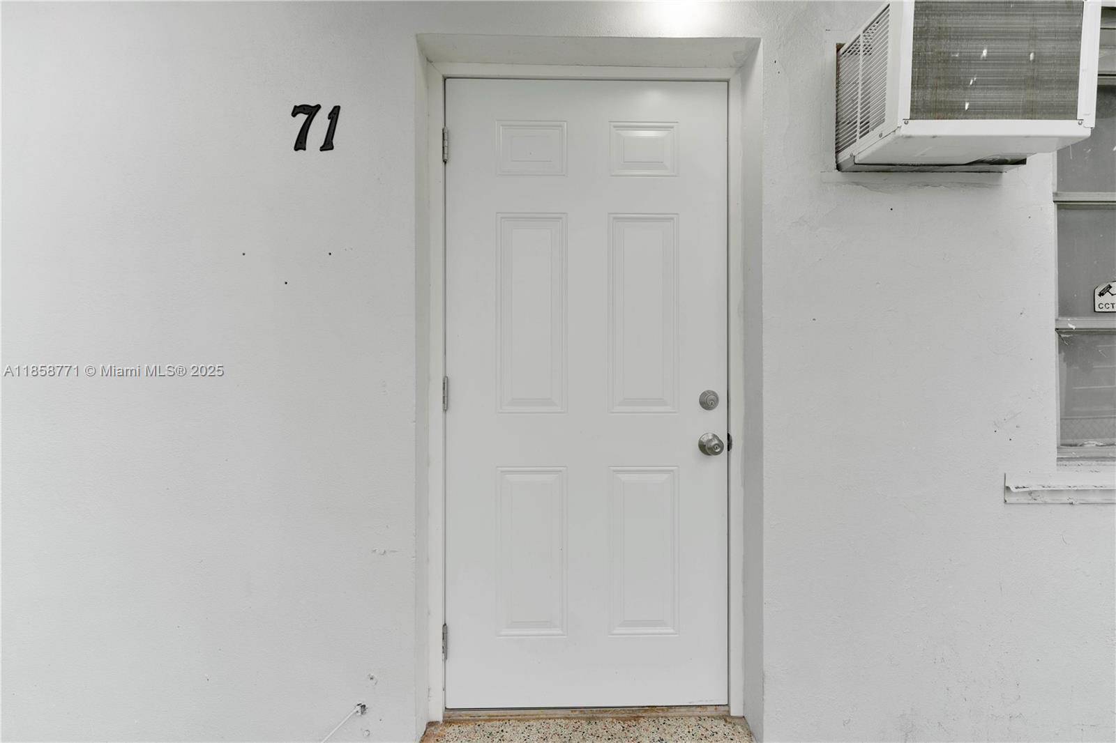 Homestead, FL 33030,69 NW 5th St