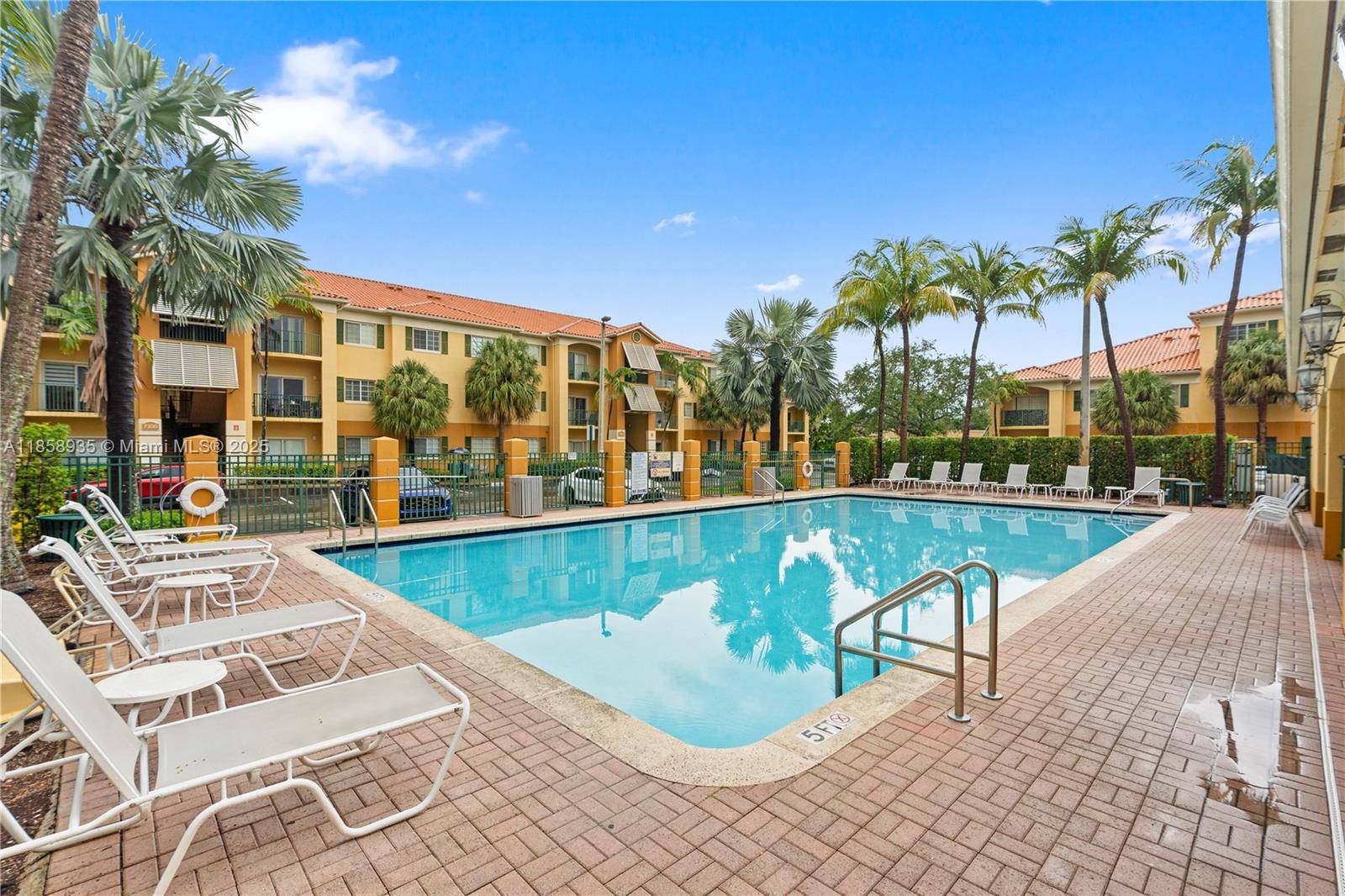 Doral, FL 33178,7230 NW 114th Ave #202