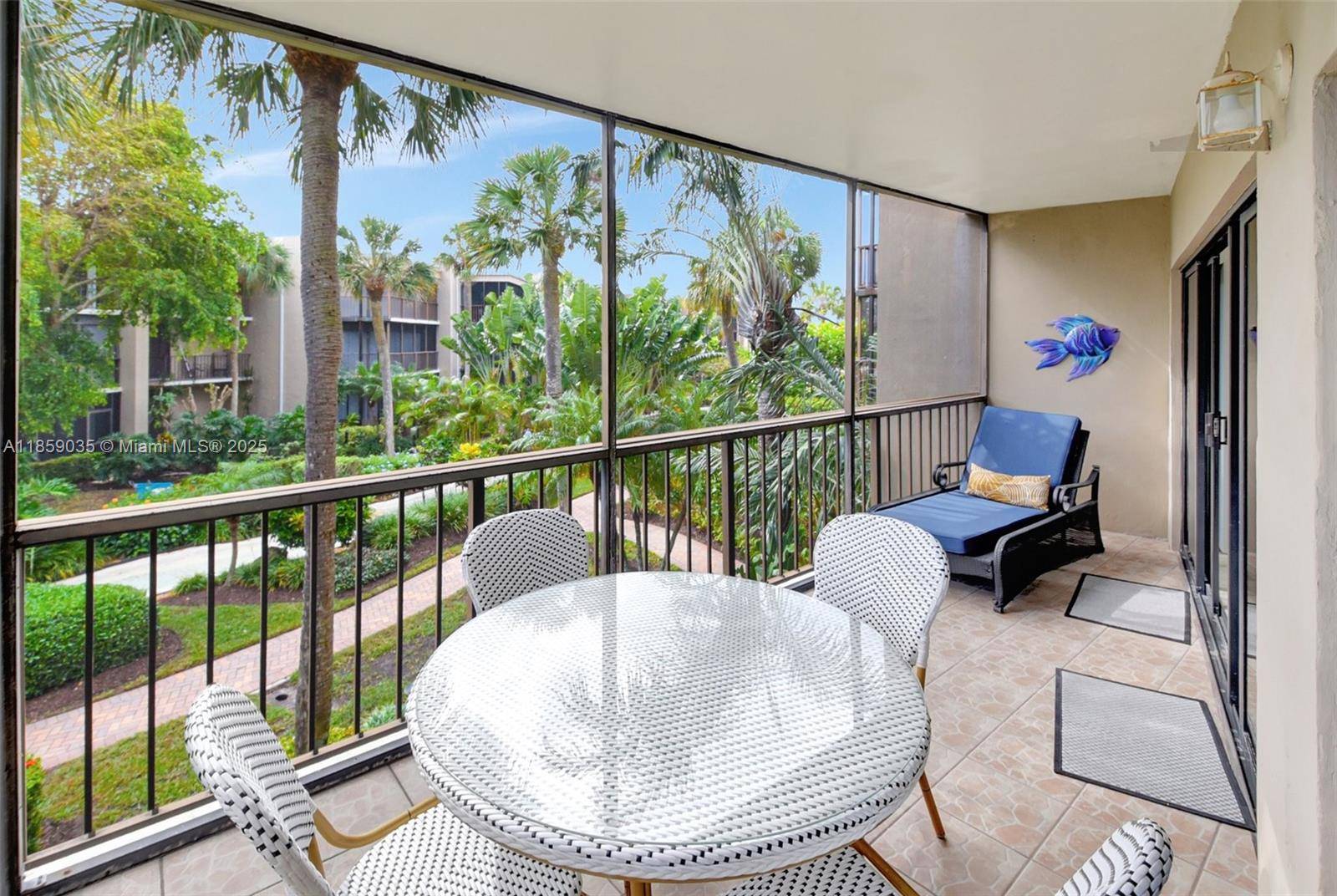 South Palm Beach, FL 33480,3605 S Ocean Blvd #206