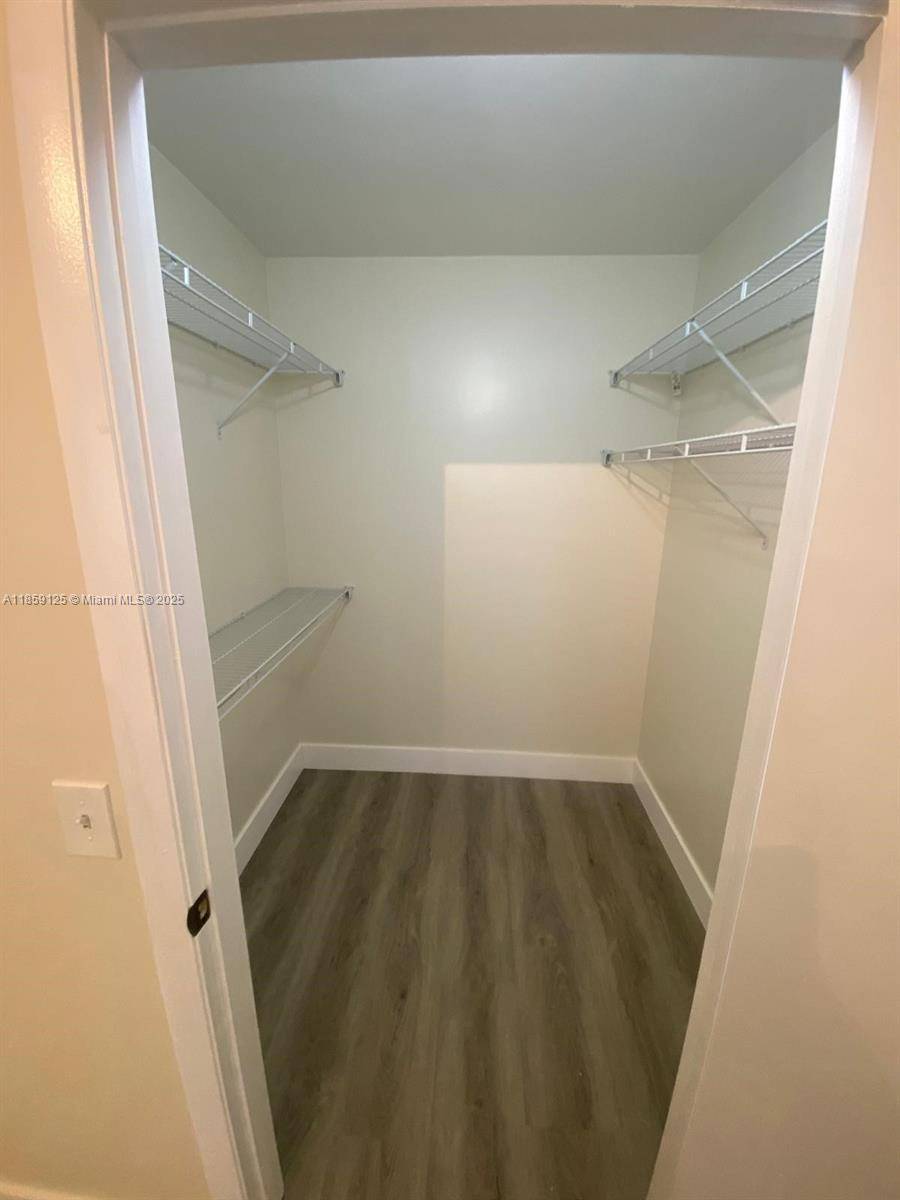Pompano Beach, FL 33069,4201 W McNab Rd #11