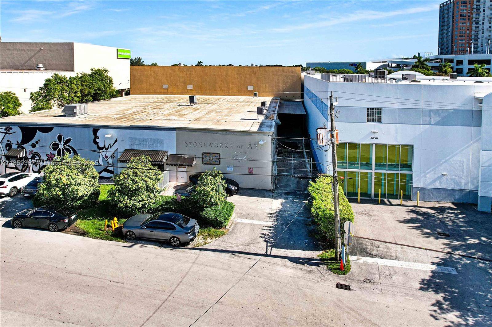 Miami, FL 33143,6840 SW 81st Ter