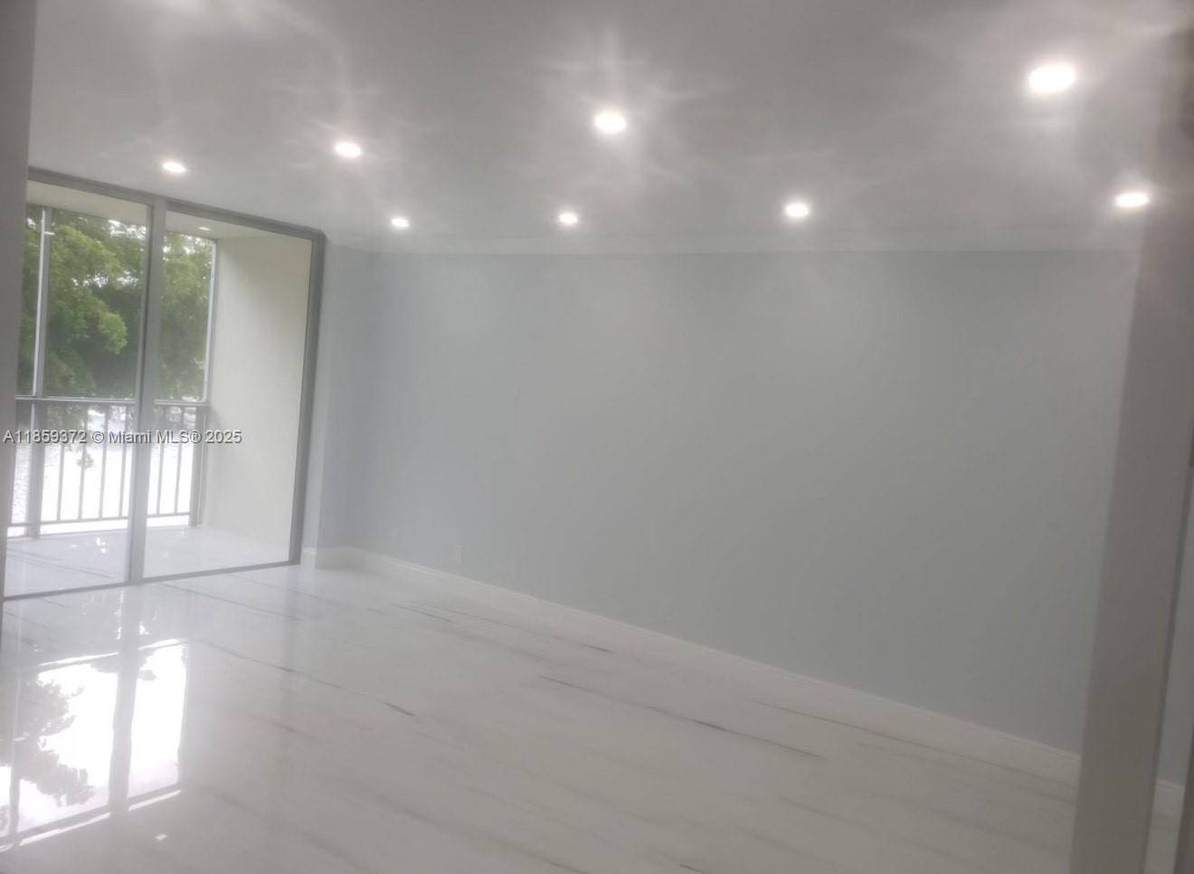 Hallandale Beach, FL 33009,601 Three Islands Blvd #301