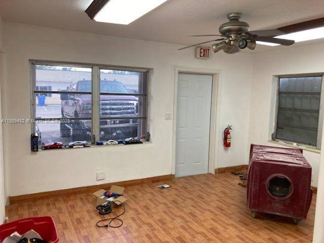 Oakland Park, FL 33334,4857 NE 12th Ave