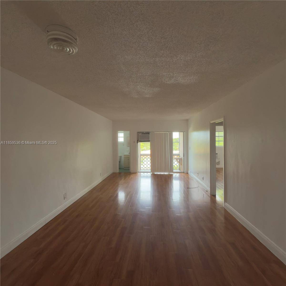 Coral Gables, FL 33146,6580 Santona St #A-40