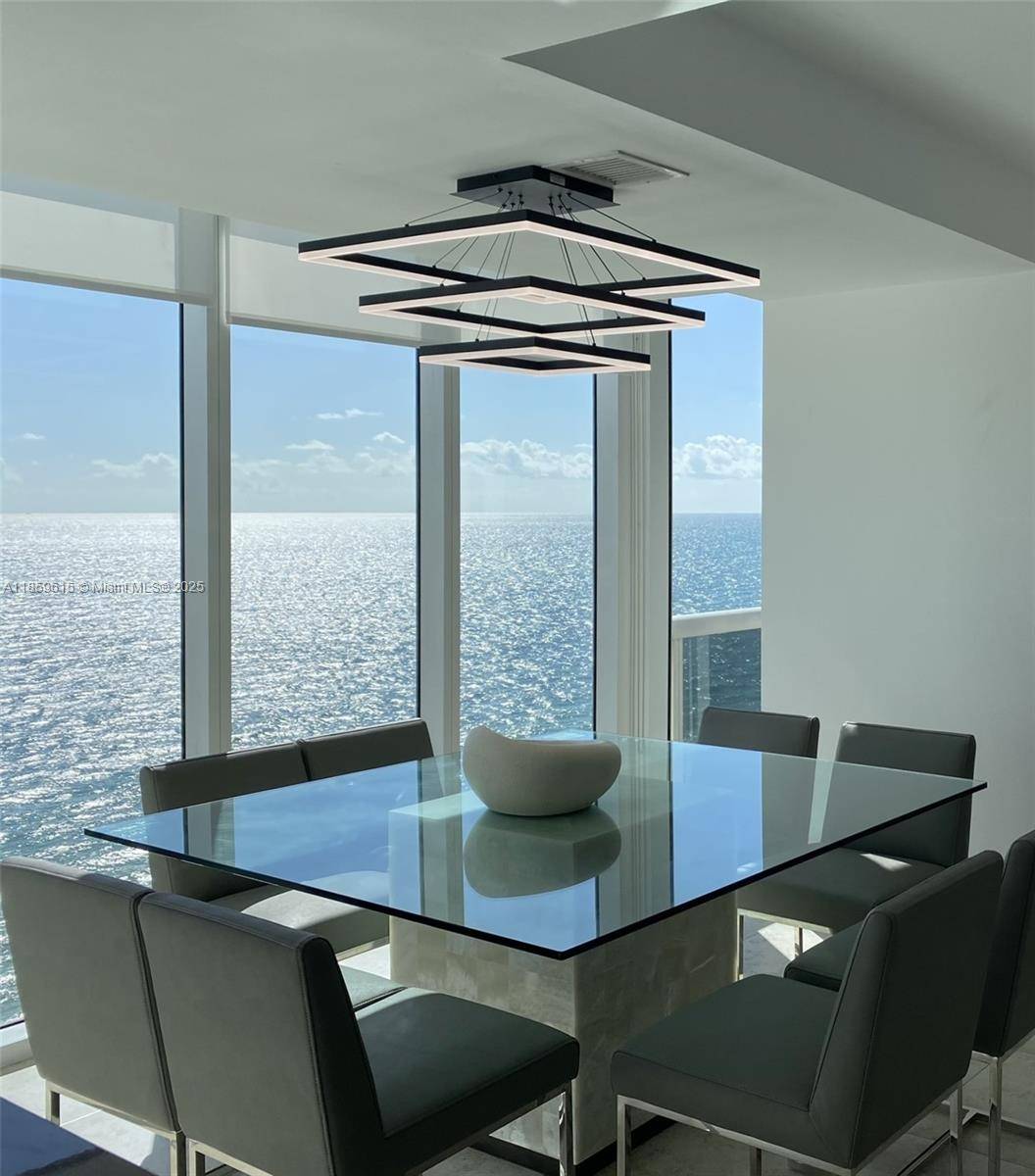 Bal Harbour, FL 33154,10275 Collins Ave #1210