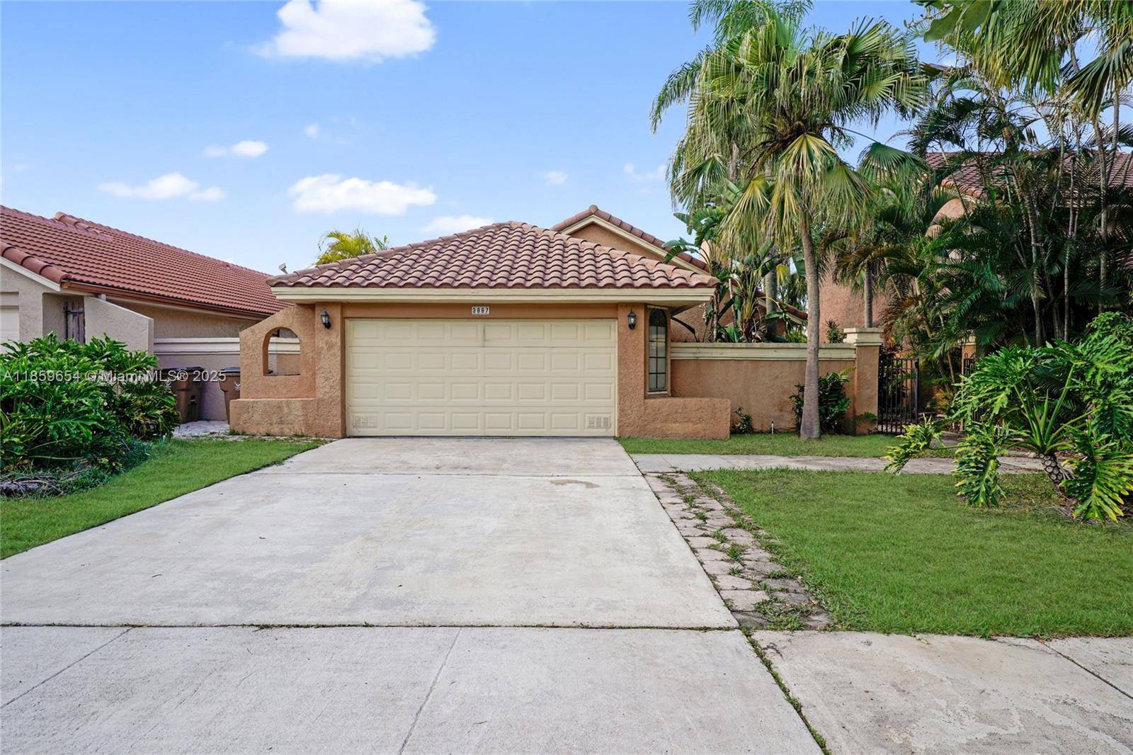 Deerfield Beach, FL 33442,3887 NW 7th Pl