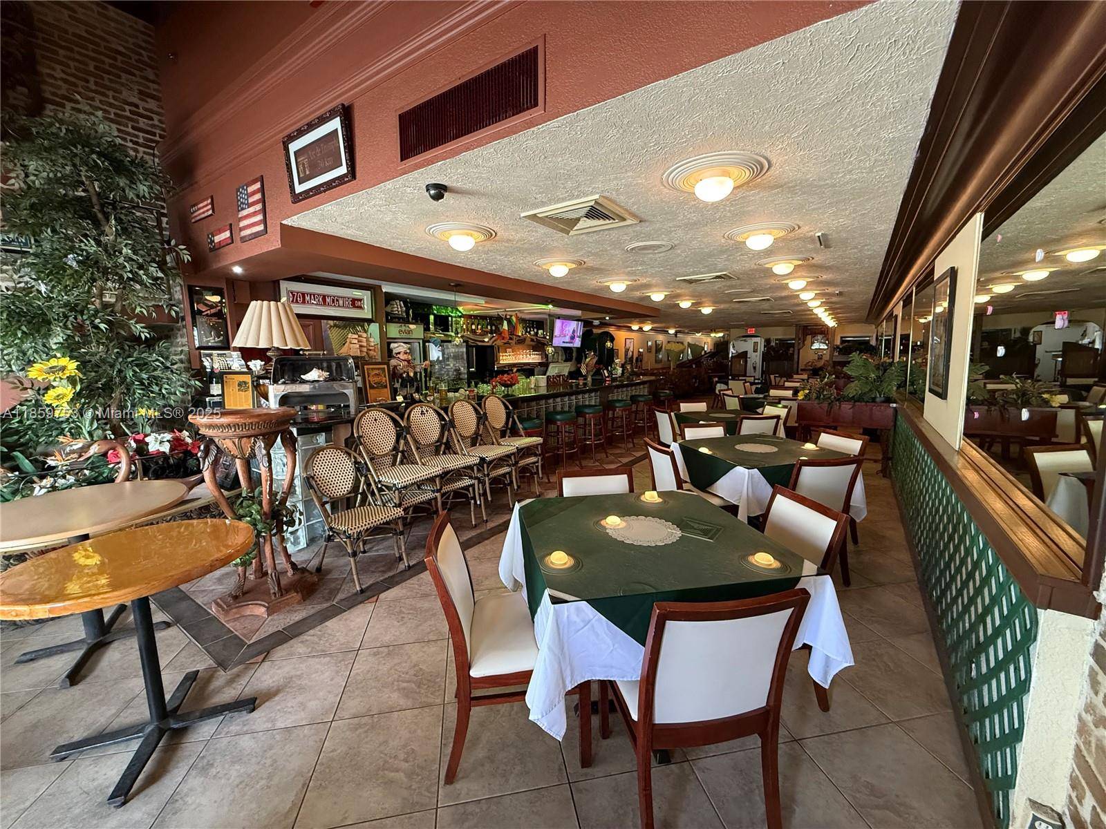 Hollywood, FL 33020,1902 Harrison St