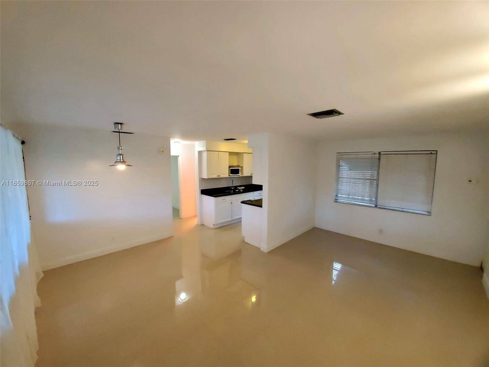 Hallandale Beach, FL 33009,729 NE 6th St #B