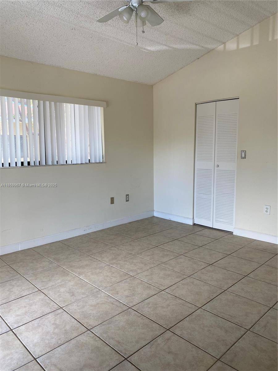 Fort Lauderdale, FL 33315,2445 SW 18th Ter #805