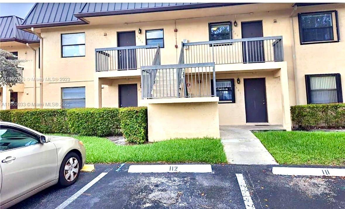 Pembroke Pines, FL 33024,9317 NW 1st Ct #105