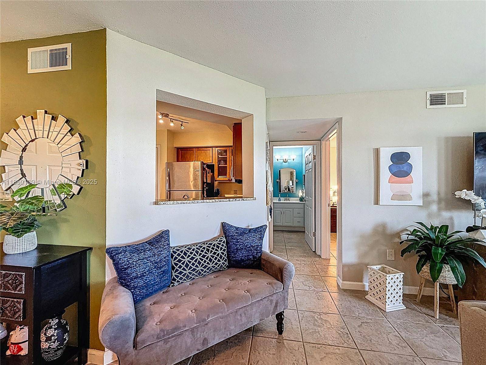 Oakland Park, FL 33309,2647 NW 33rd St #2306