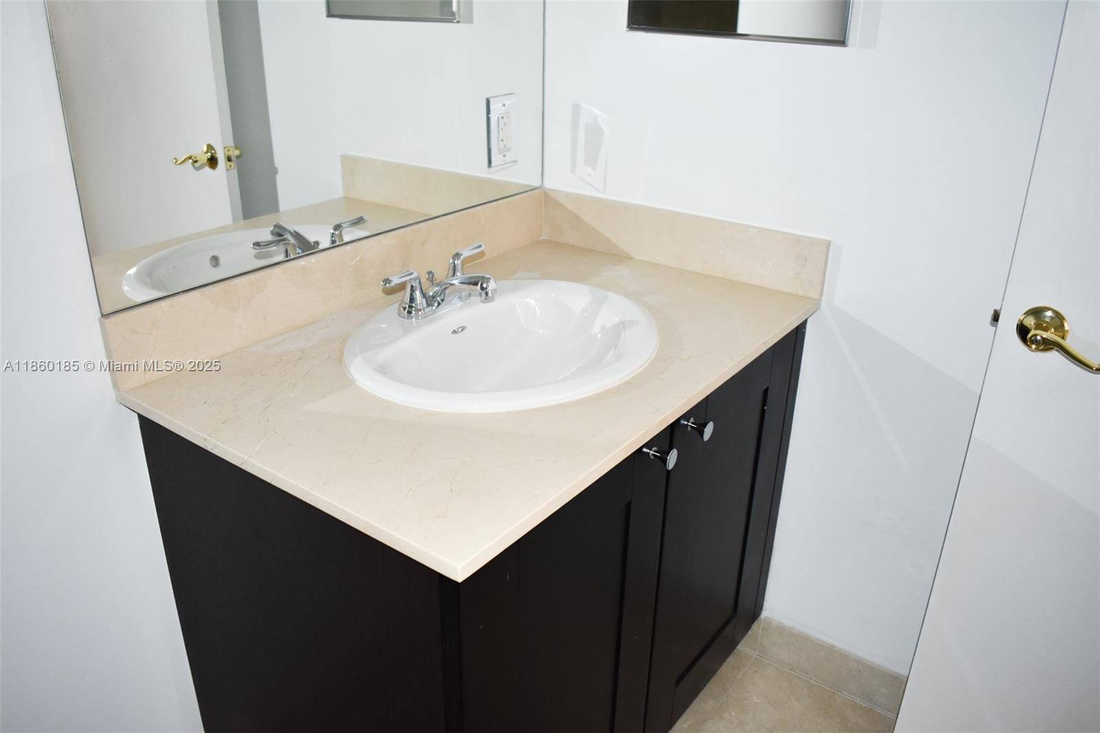 Coral Gables, FL 33146,4100 Salzedo St #805