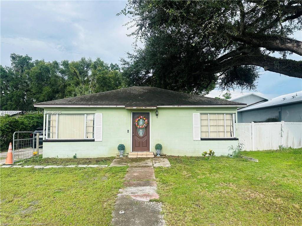 Other, FL 33873,614 N Florida Ave