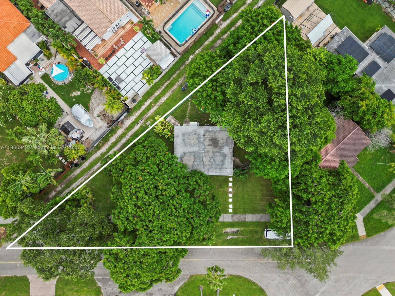 Miami Springs, FL 33166,201 Flagler Dr