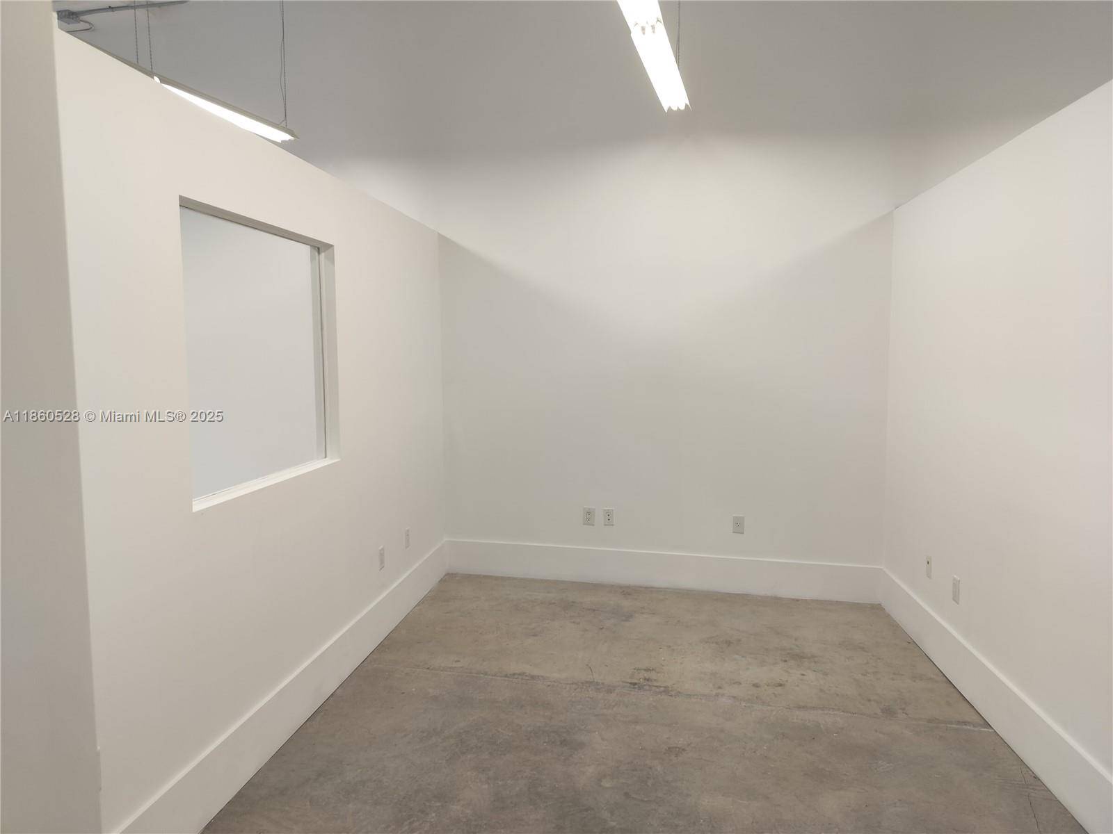 Coral Gables, FL 33134,140 Madeira Ave