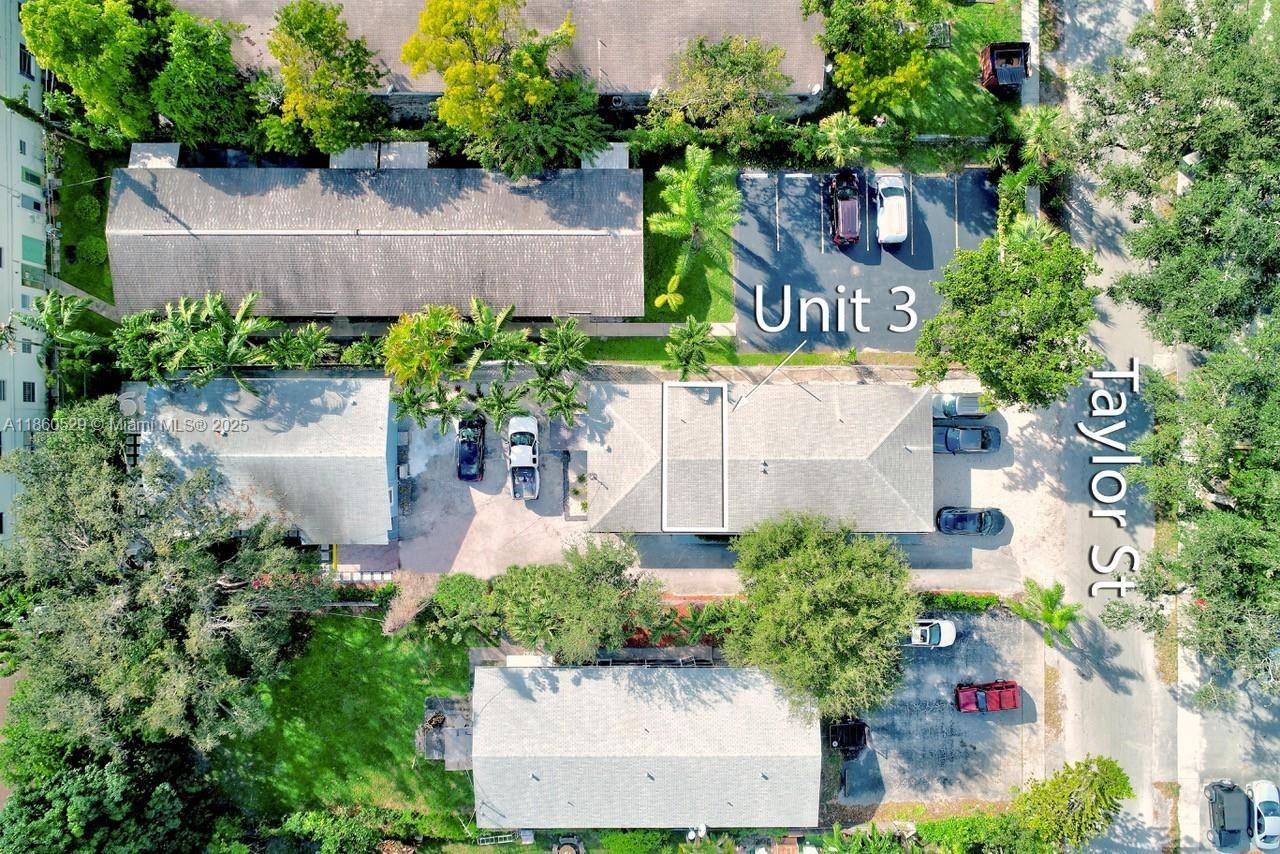 Hollywood, FL 33020,2302 Taylor St #3