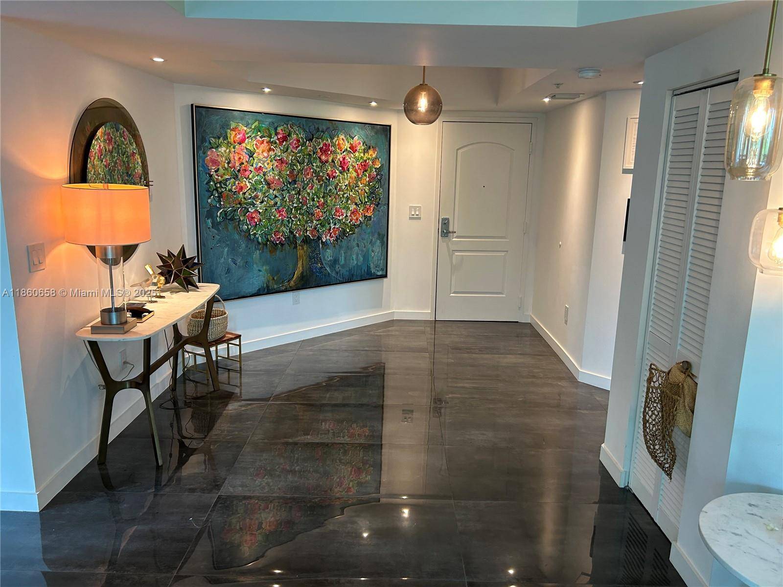 Miami Beach, FL 33139,110 Washington Ave #2421