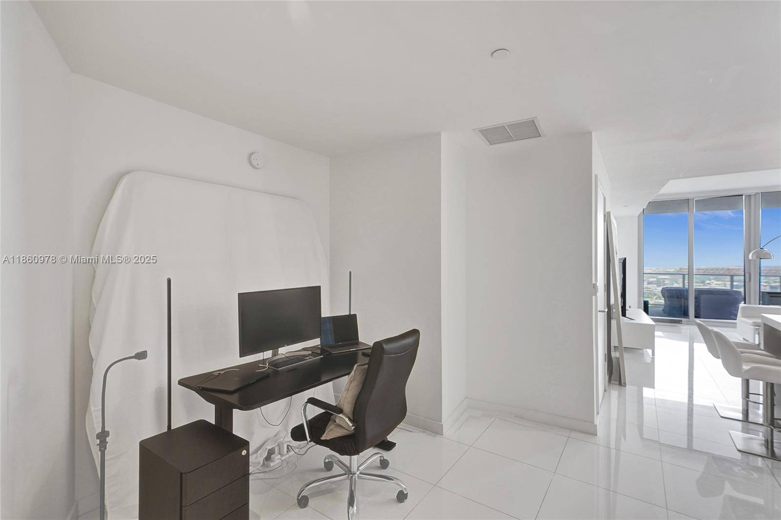 Miami, FL 33132,851 NE 1st Ave #3800