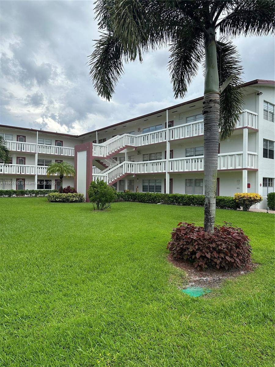 Boca Raton, FL 33434,599 Fanshaw way Building:O #599