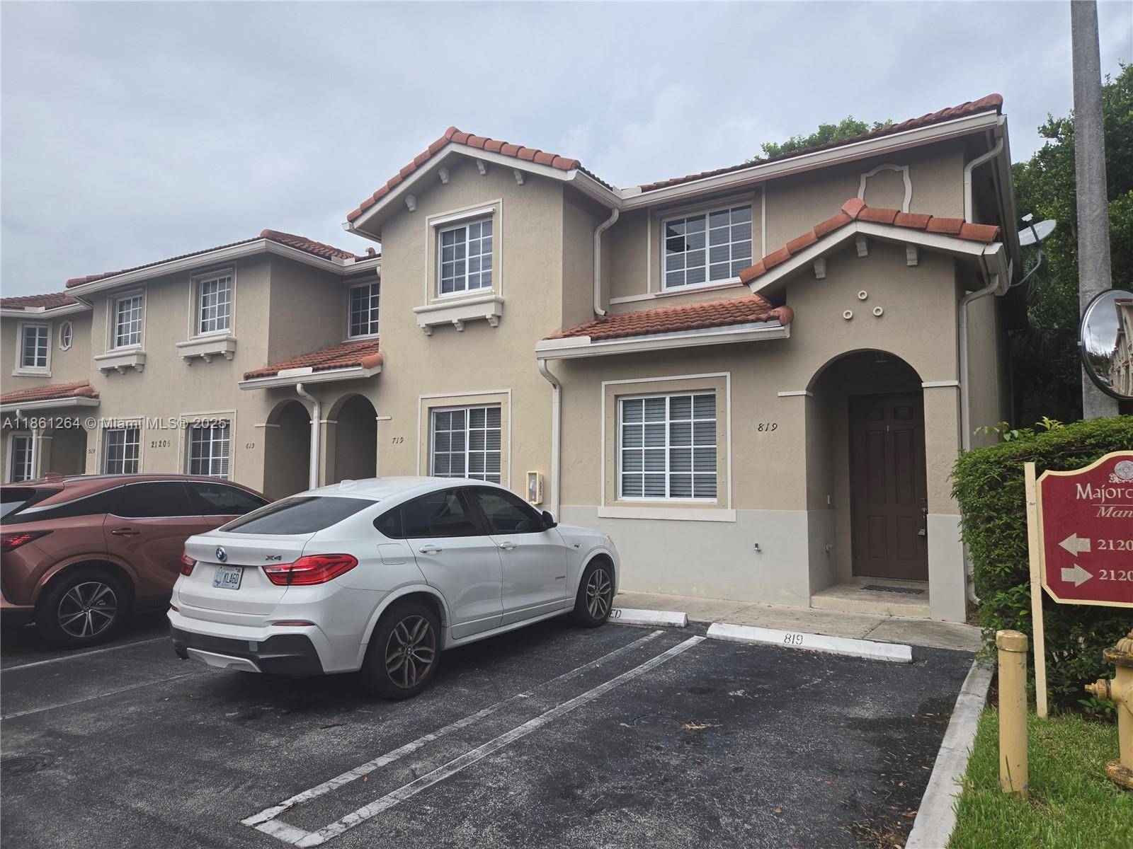 Miami Gardens, FL 33169,21205 NW 14 PL #819