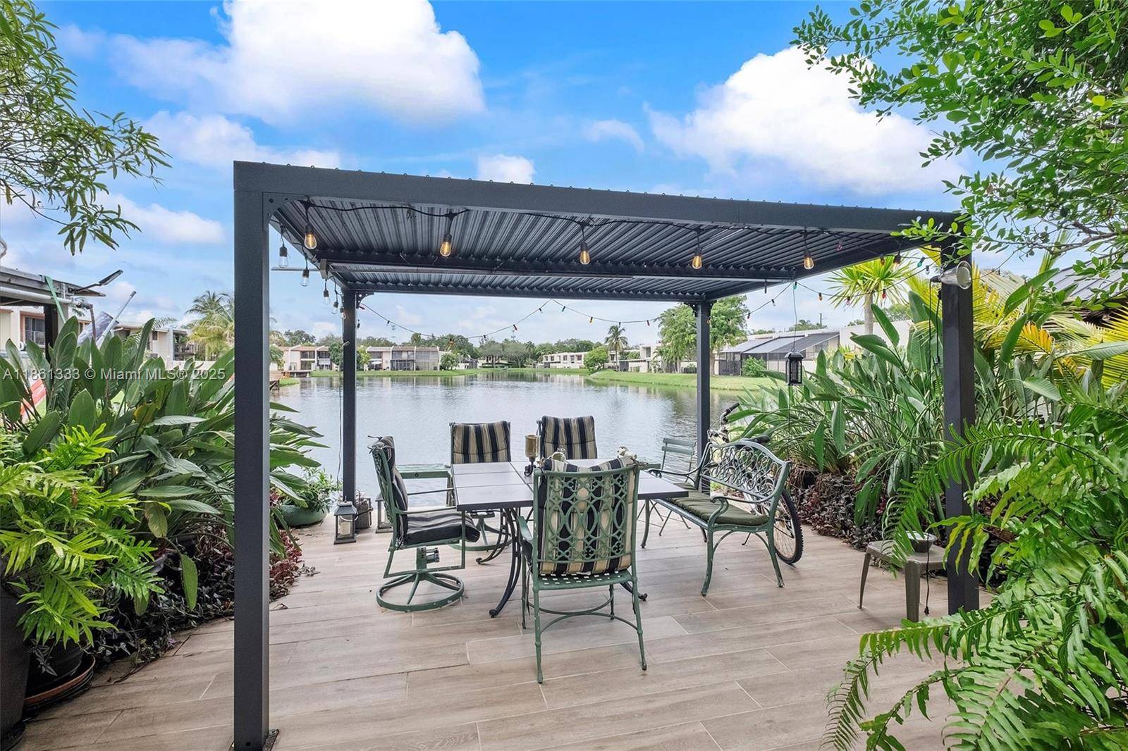 Miami, FL 33173,10409 SW 80th St