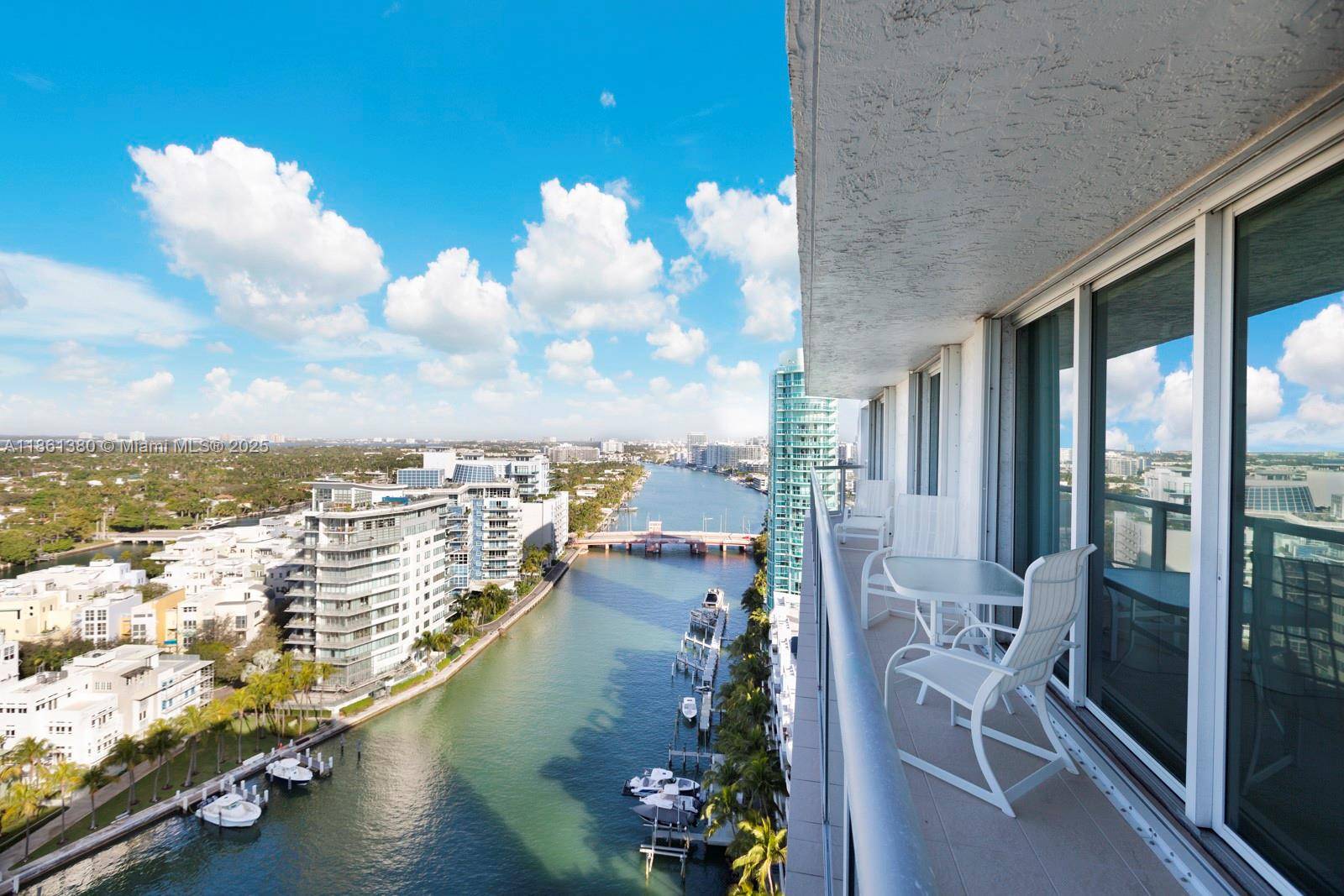 Miami Beach, FL 33140,5900 Collins Ave #2105