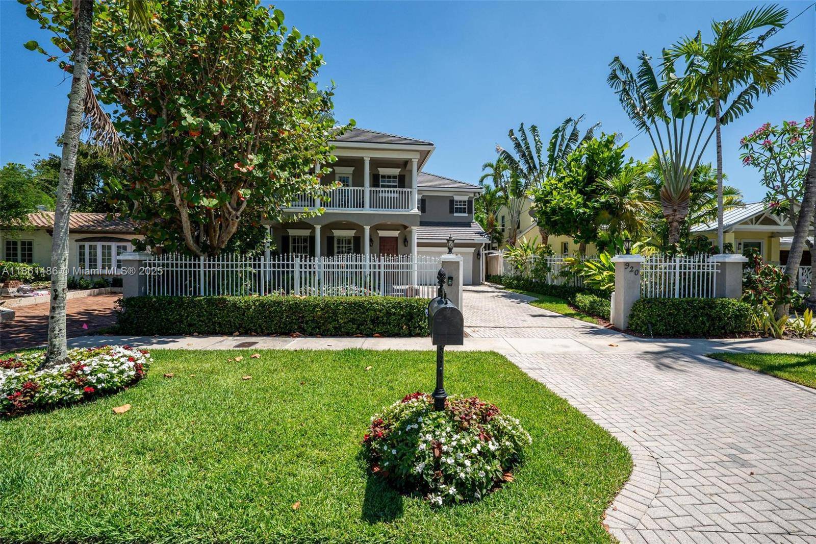 Fort Lauderdale, FL 33301,920 SE 6th St