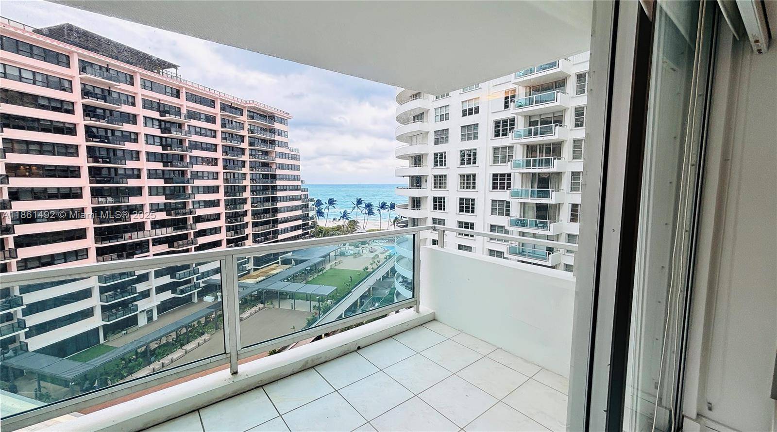 Miami Beach, FL 33140,5161 Collins Ave #1003