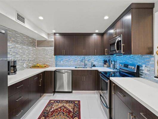 Aventura, FL 33160,2801 NE 183rd St #2012W