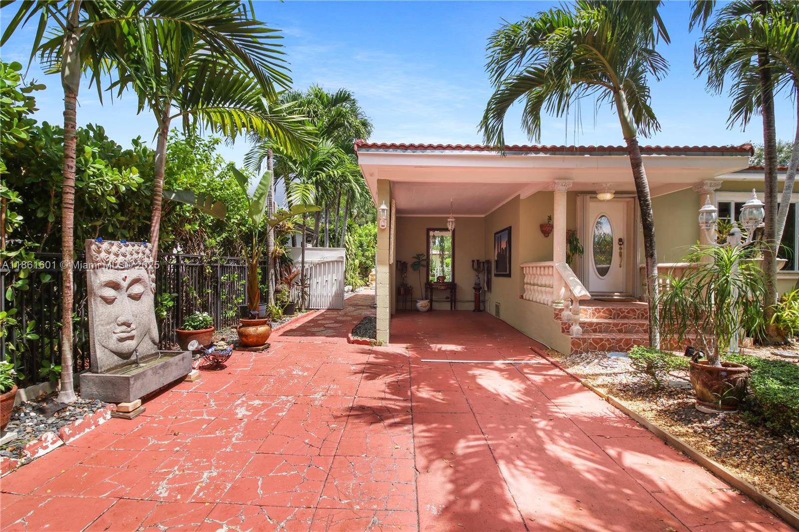 West Miami, FL 33144,6101 SW 13th Ter