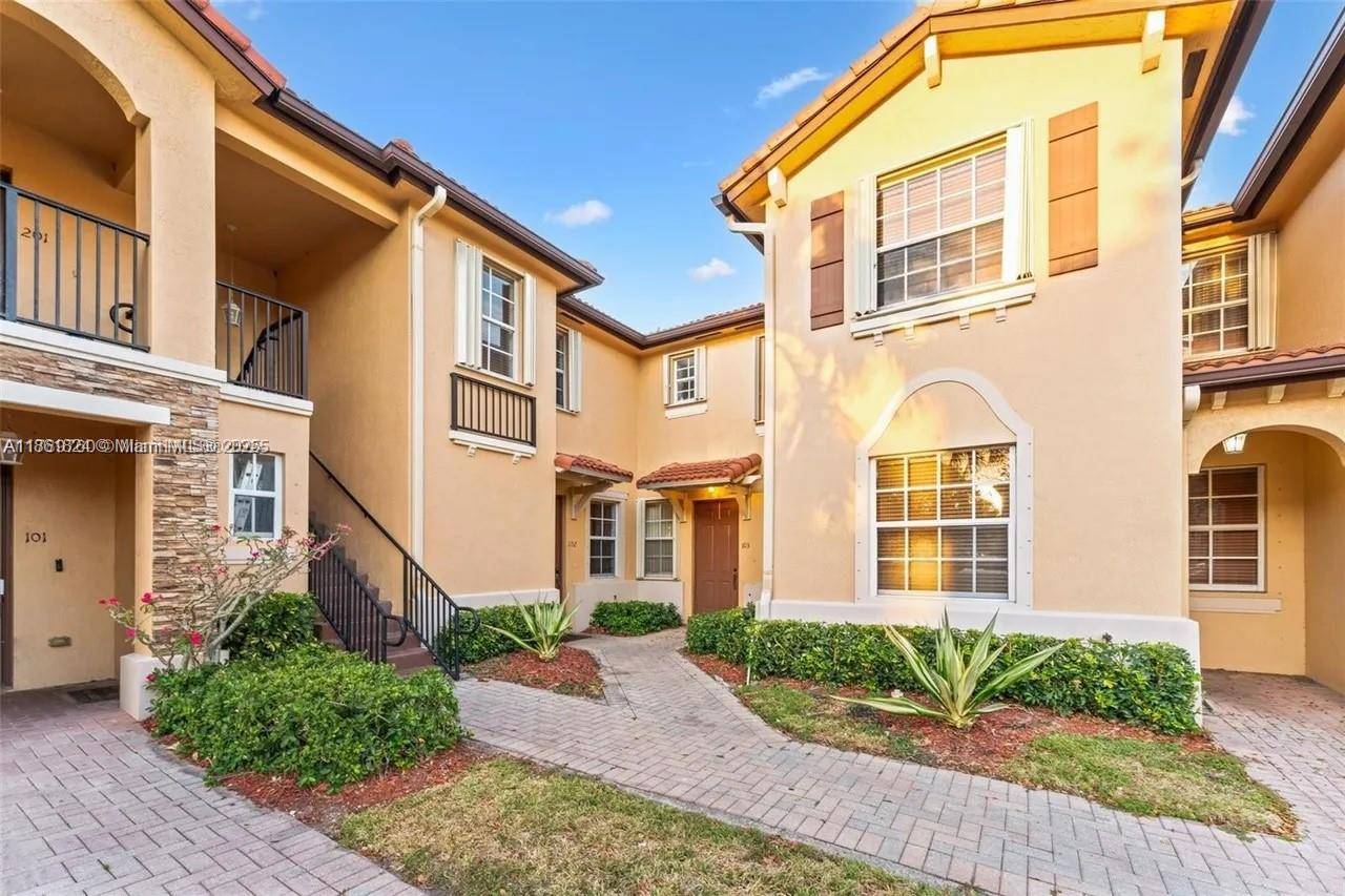 Homestead, FL 33033,1495 NE 33rd Ave #103