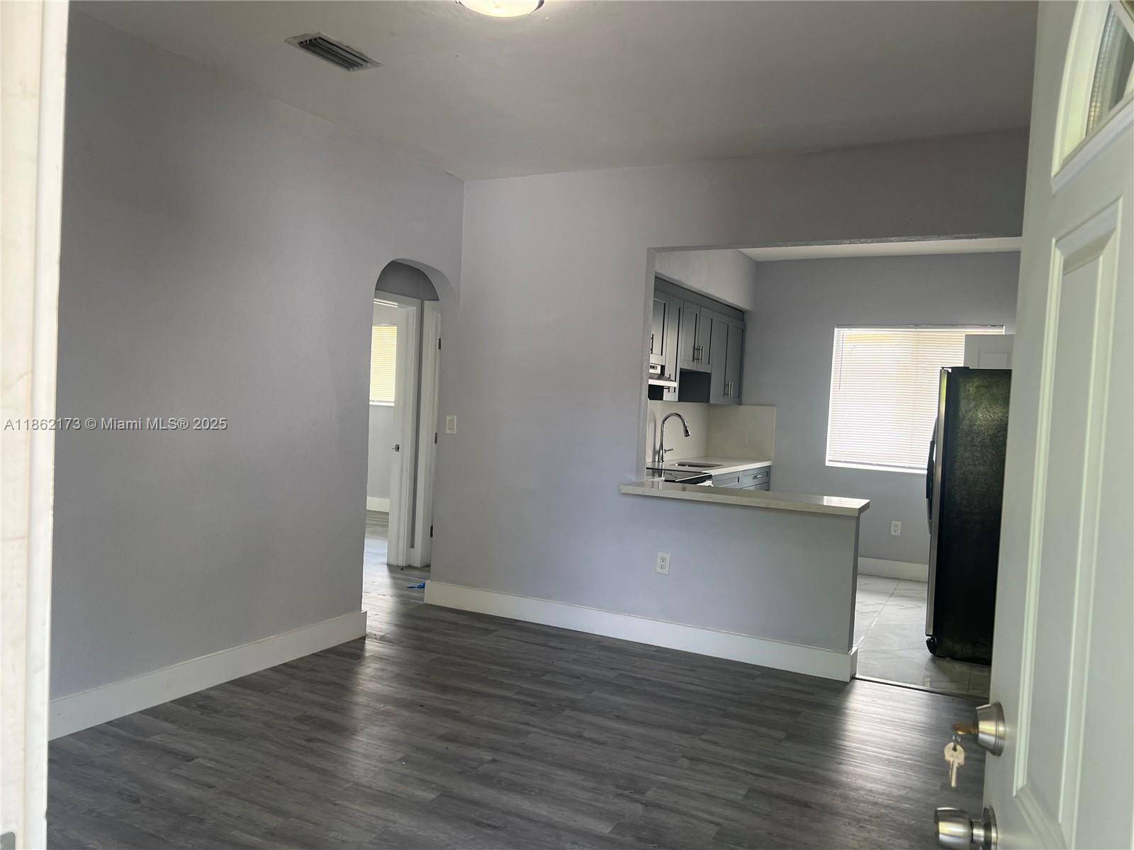 Miami, FL 33142,1442 NW 38th St #0