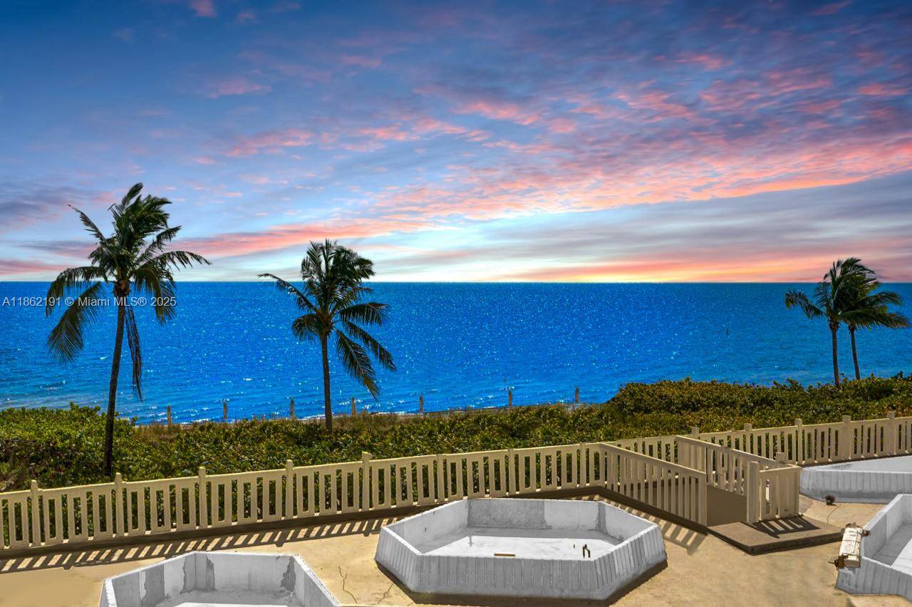 Key Biscayne, FL 33149,1111 Crandon Blvd #A203