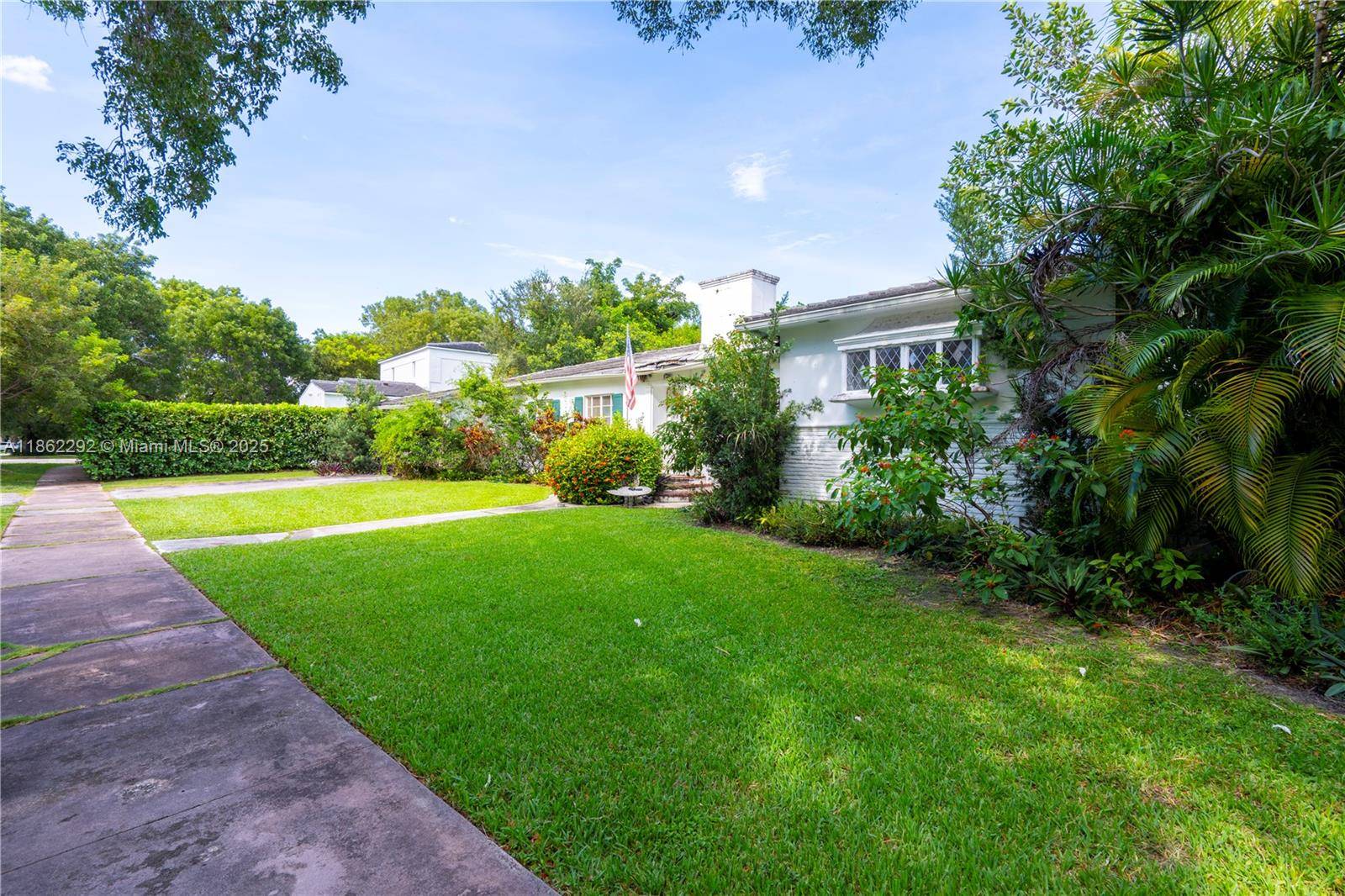 Coral Gables, FL 33134,3807 Durango St