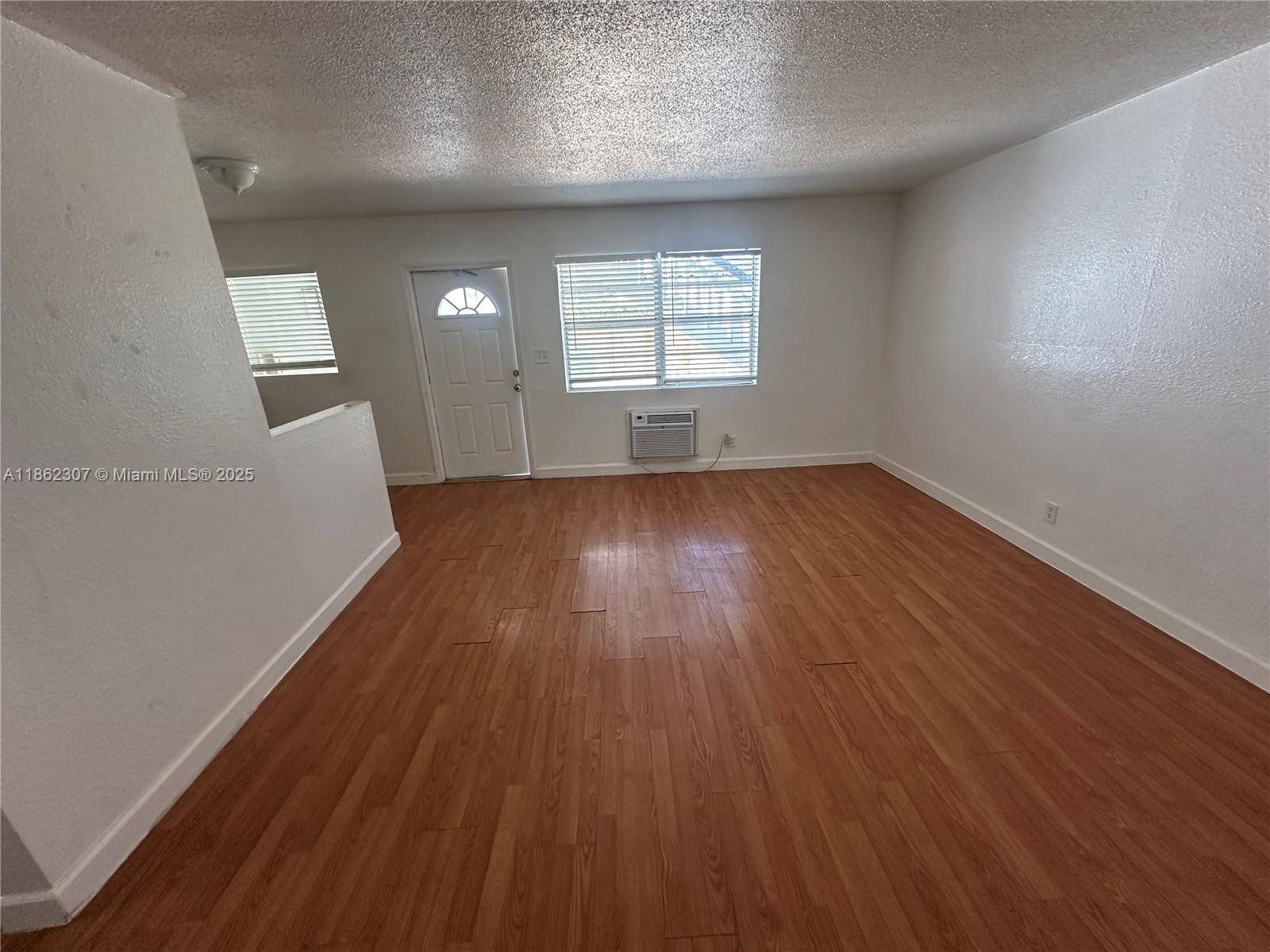 Fort Lauderdale, FL 33315,300 SW 4th Ct #3