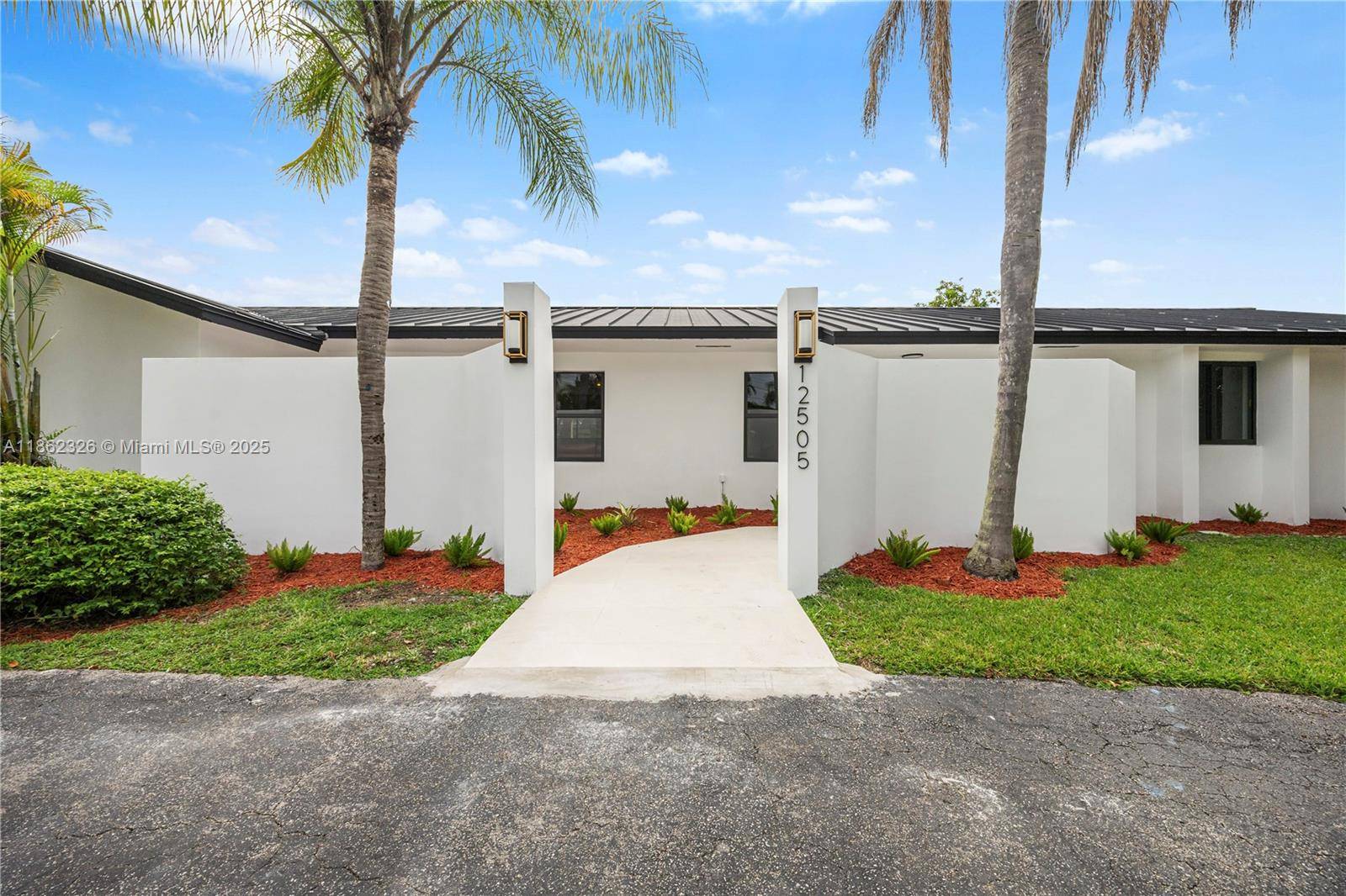 Miami, FL 33176,12505 SW 99th Ave