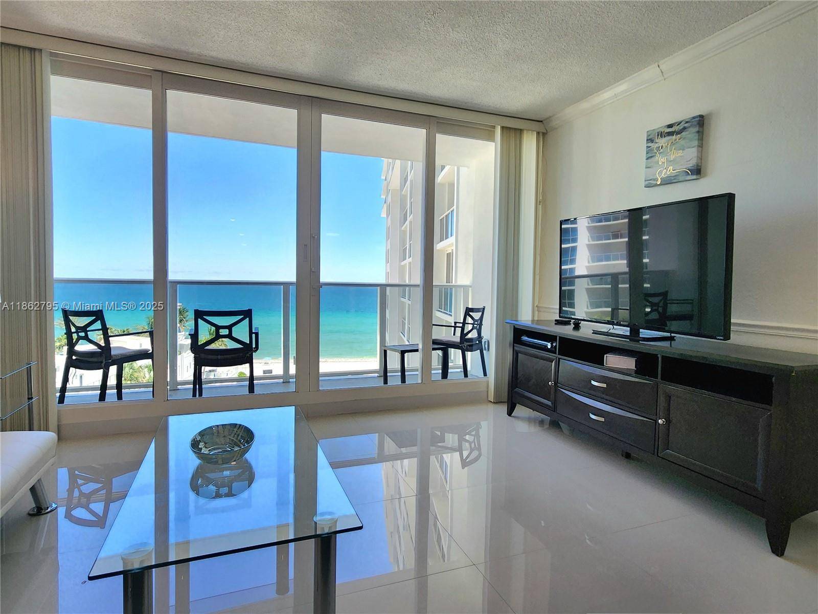 Hollywood, FL 33019,3505 S Ocean Dr #707