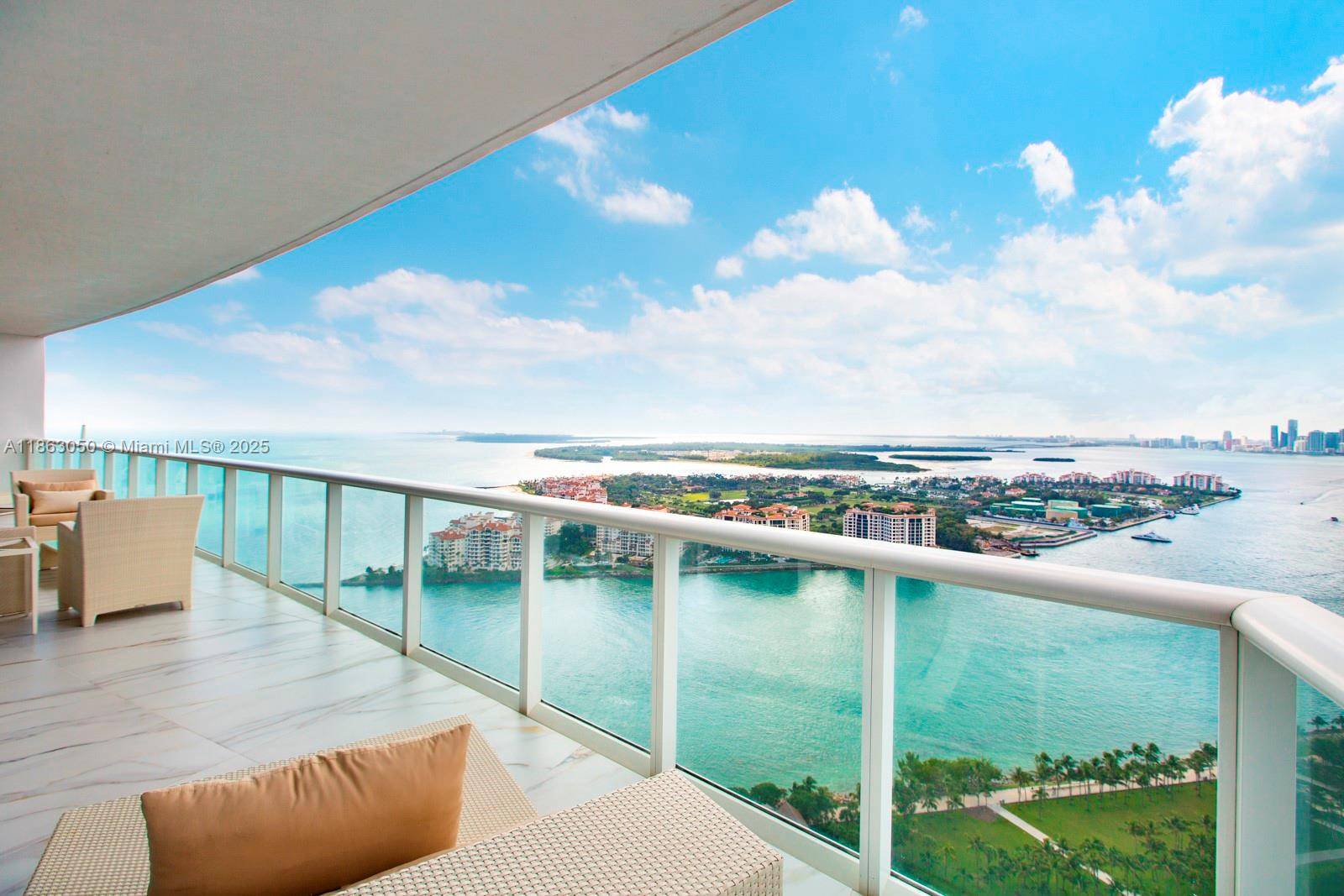 Miami Beach, FL 33139,100 S Pointe Dr #3701