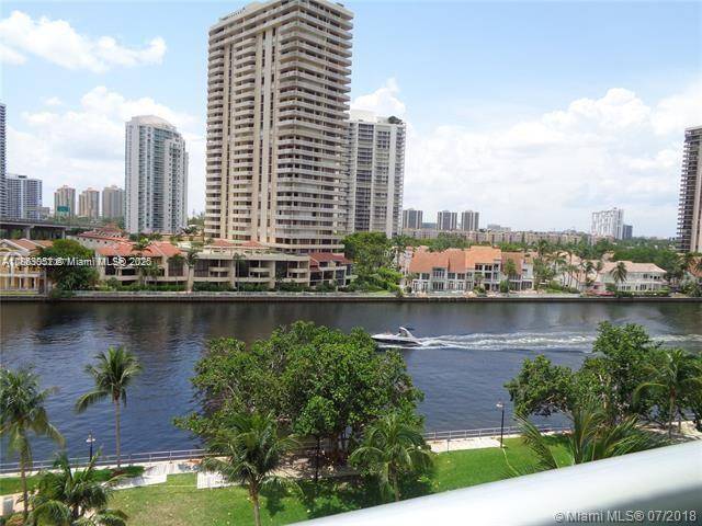 Sunny Isles Beach, FL 33160,19390 Collins Ave #709