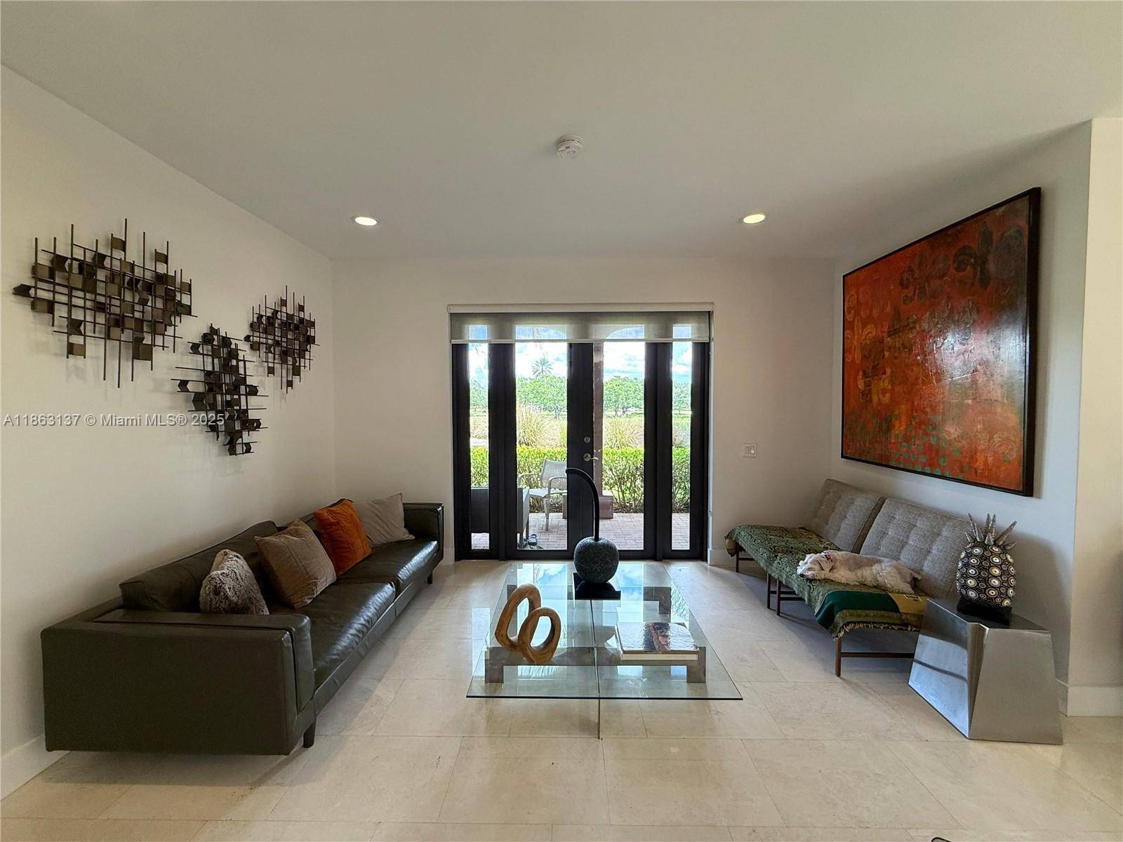 Weston, FL 33332,2729 Kinsington Cir #4-2