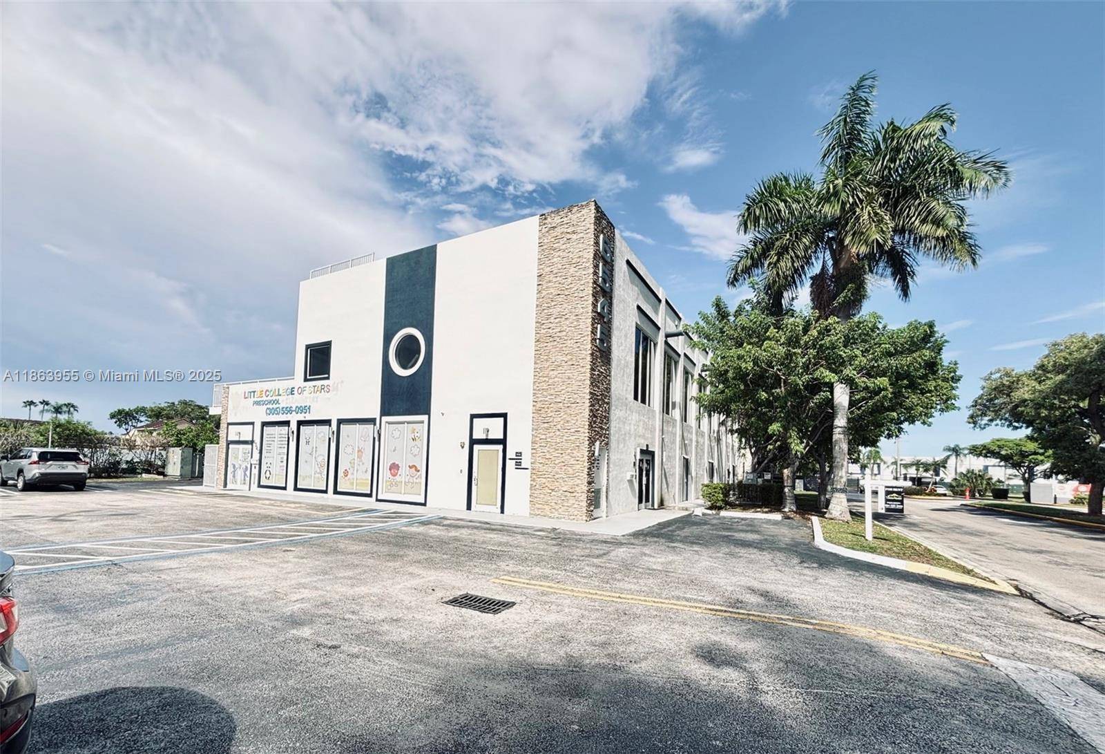 Hialeah, FL 33015,6545 NW 169th St