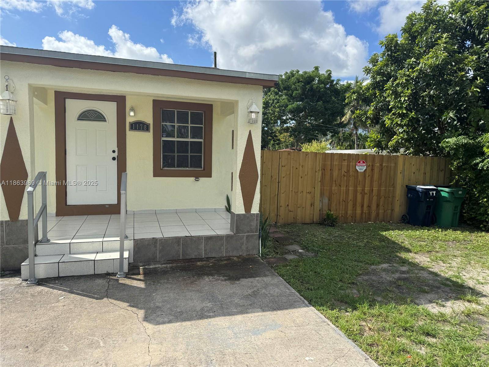 Miami, FL 33150,1178 NW 105th Ter