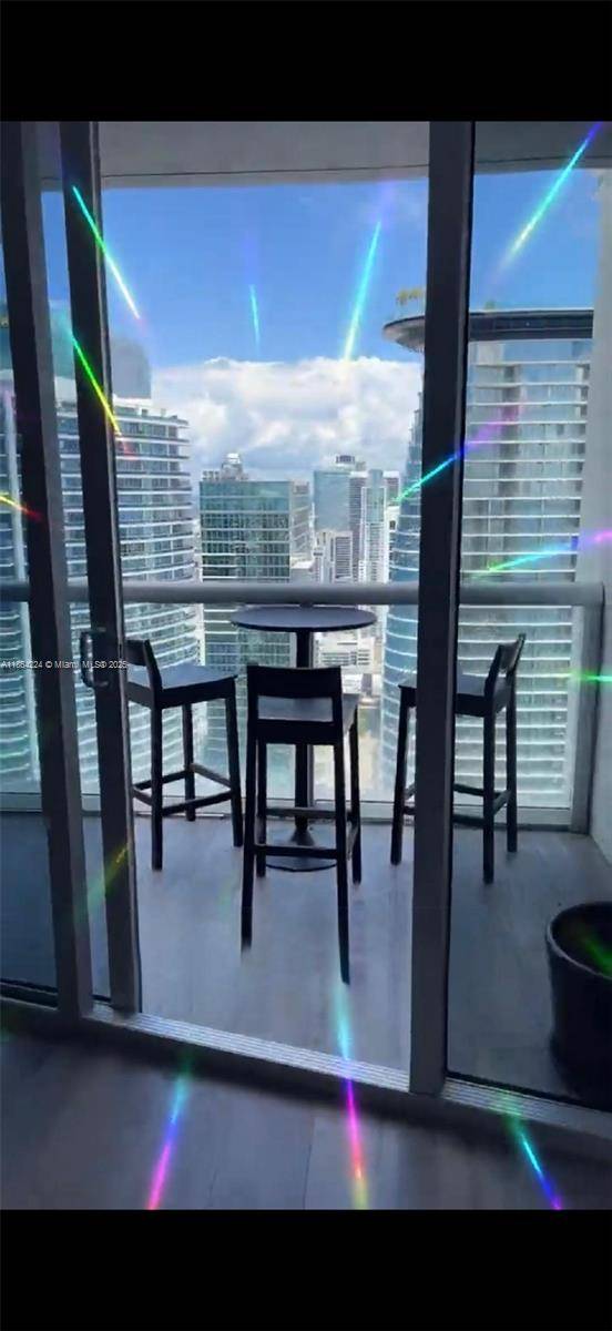 FL 33131,475 Brickell Ave #4910