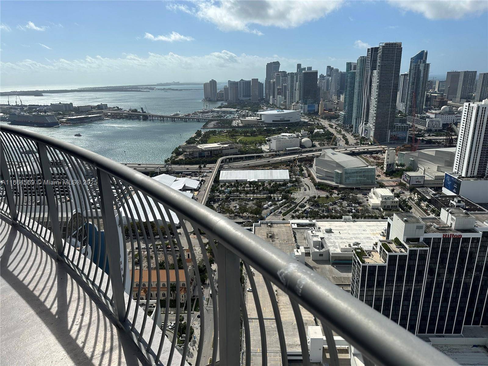 Miami, FL 33132,1750 N Bayshore Dr #5614