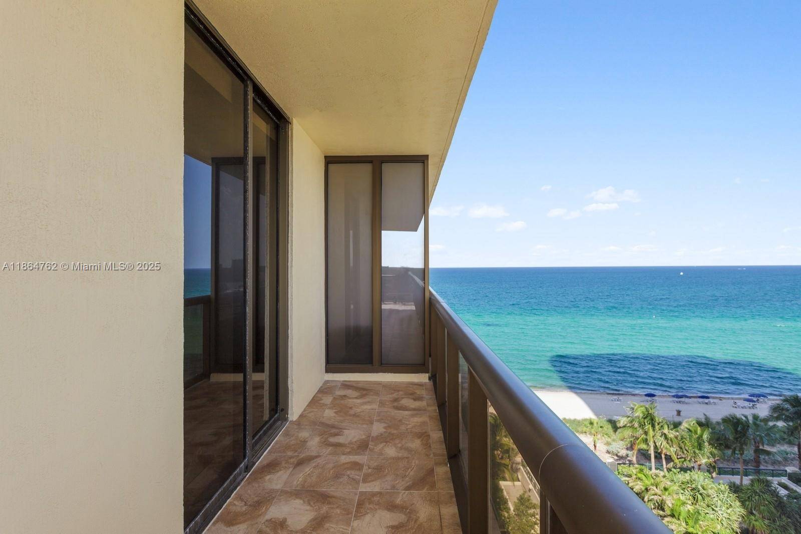 Sunny Isles Beach, FL 33160,16275 Collins Ave #904