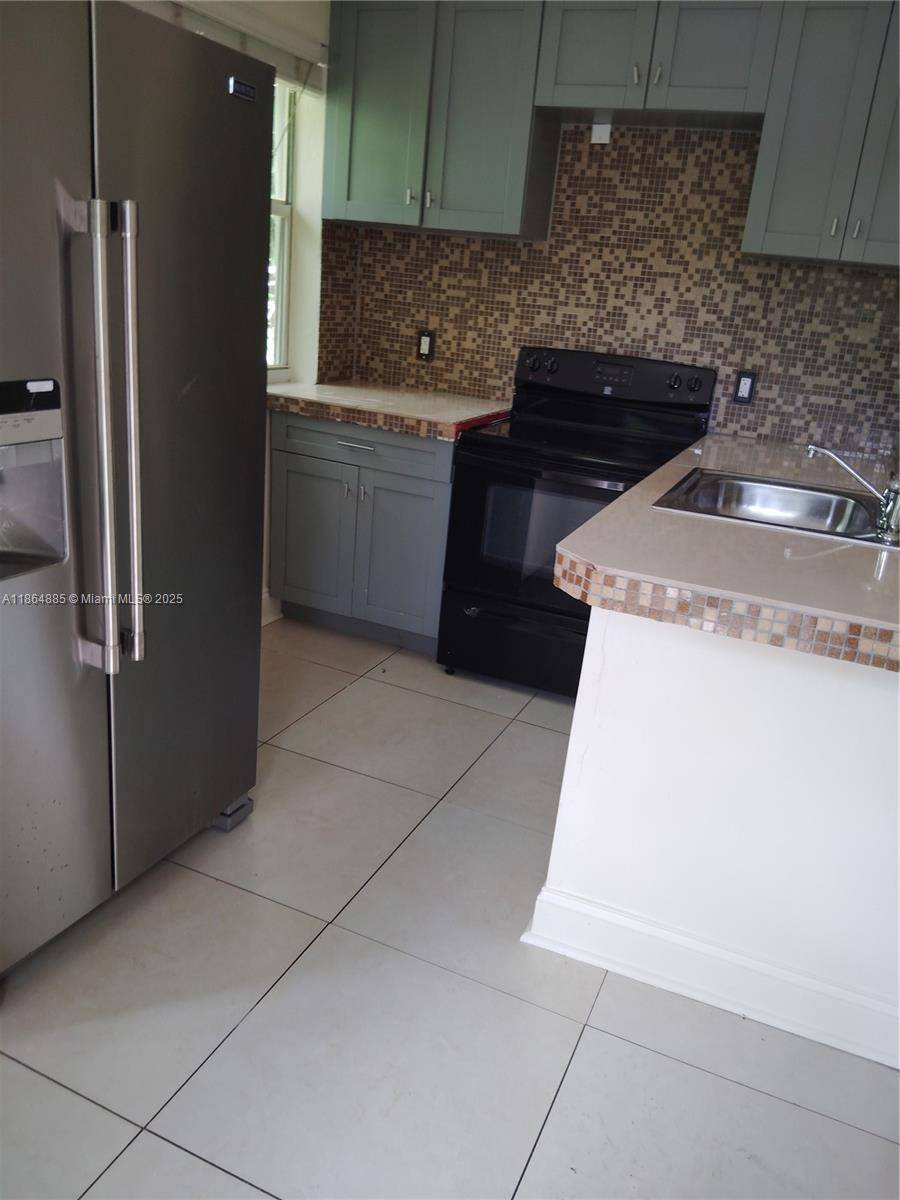 Miami, FL 33134,4126 SW 16th Ter #front