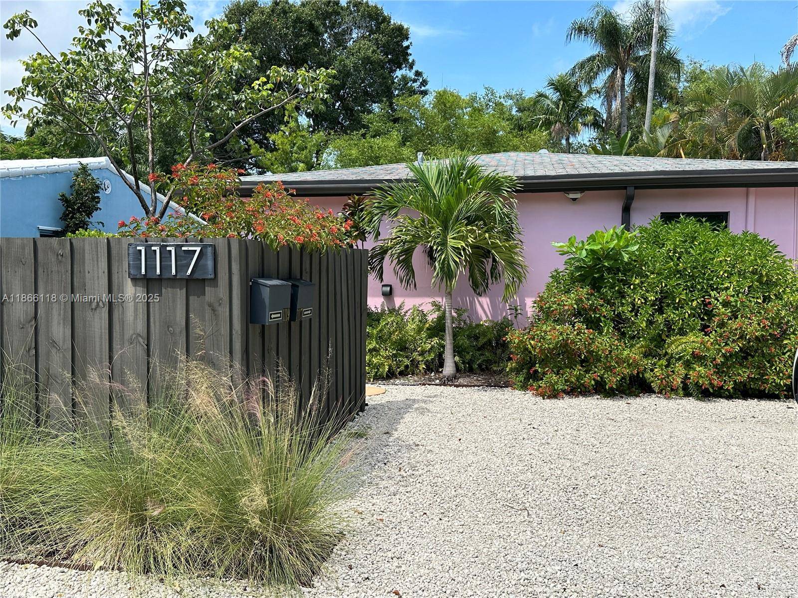 FL 33304,1117 NE 17th Ter #1117