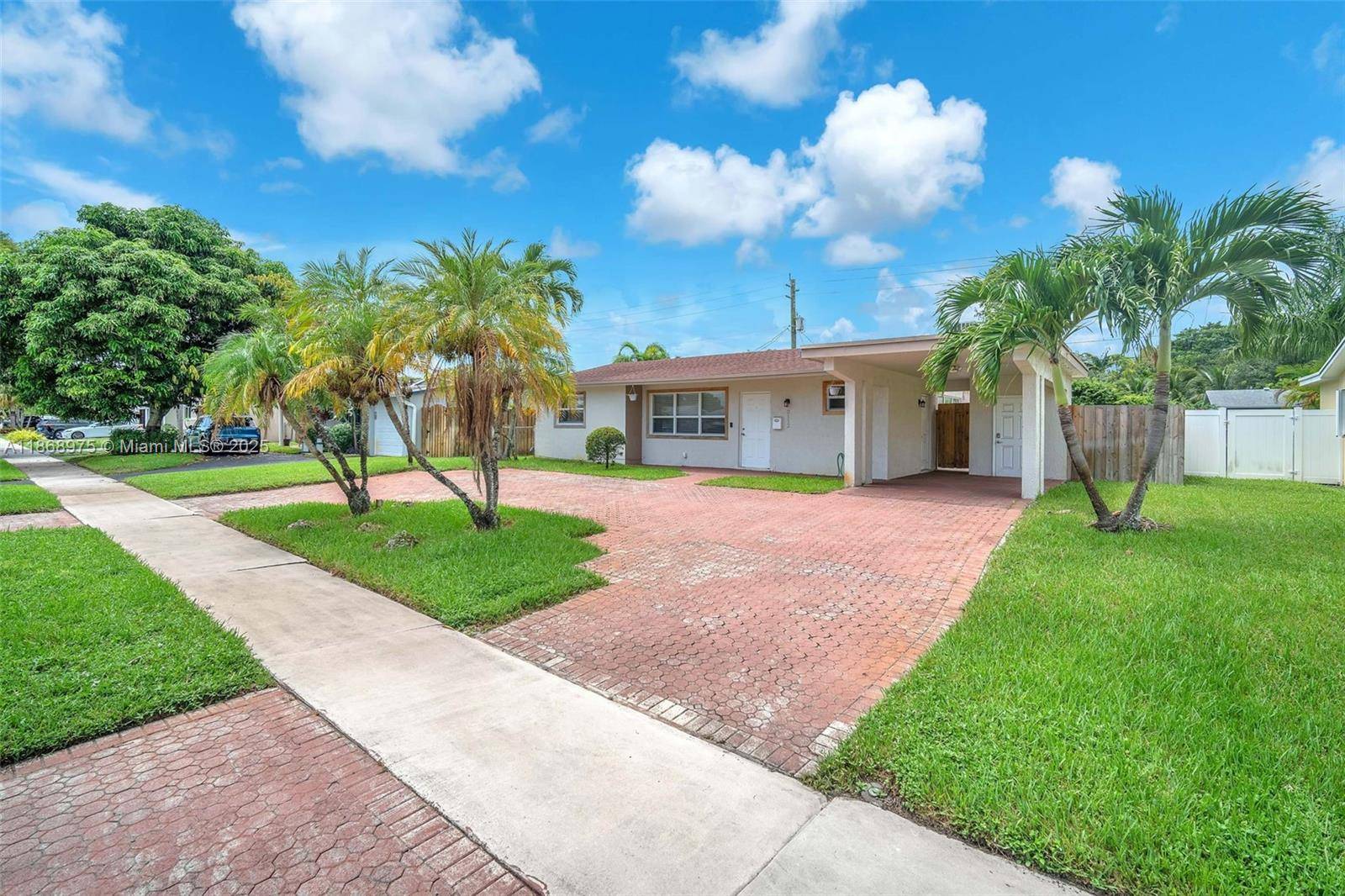 Hollywood, FL 33021,2112 N 32nd Ct #0