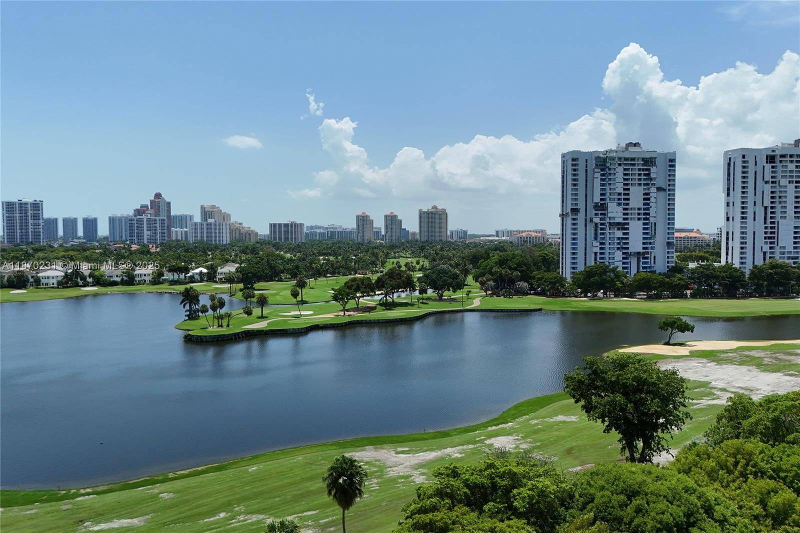 Aventura, FL 33180,3675 N Country Club Dr #204