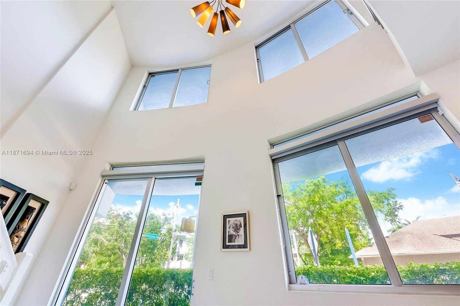 Miami, FL 33133,3339 Virginia Street #120